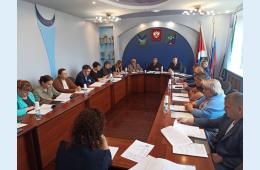 30.09.2022 Бюджет, новый ТСЖ и постоянные комиссии | Администрация муниципального округа город Партизанск Приморского края Официальный сайт