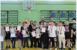 29.10.2025 Соревнования по пионерболу провели для детей участников СВО | Администрация муниципального округа город Партизанск Приморского края Официальный сайт